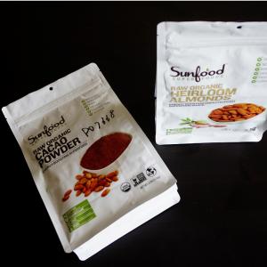 Kunststoff-Top-Zip-Lock-Tasche mit Loch