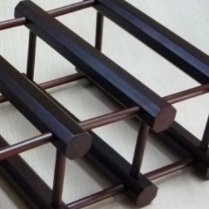 10 Flaschen Weinregal in Mahagoni