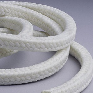 Graphitpackung mit Kohlefaserecken