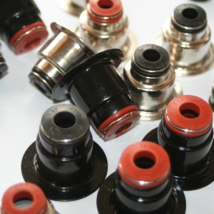 China professioneller Hersteller Viton Gummi Ventilschaft Öldichtung für Commins Power Motoren von Dong Feng LKW