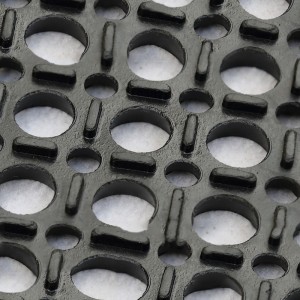 Ineinandergreifende SBR-Gummi-Drainagematte für Skigebiete und Spielwiese