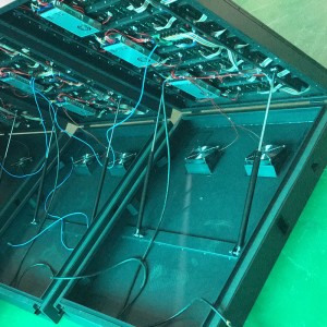 P4 Outdoor Front Opening LED-Anzeige mit LED-Anzeigen