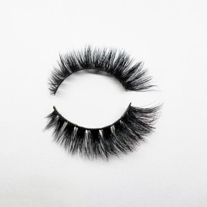 Wimpern aus 3D-Seiden-Nerzen