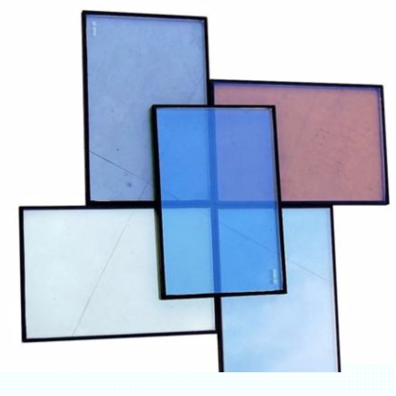 REFLEKTIERENDES BESCHICHTETES GLAS