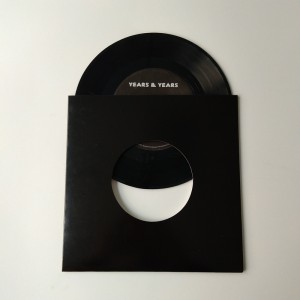 7 Zoll 45 RPM 350gsm Brown Pappplattenjacke mit Loch