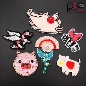 Öko-Perlen Animal Dragonfly Pegasus gestickter Patch angepasst