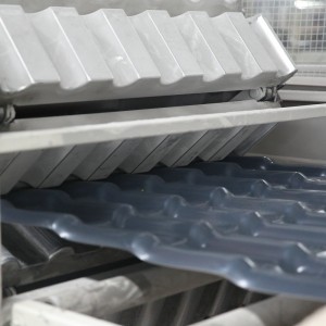 PVC-Dachziegel aus Kunststoff Baustoffe