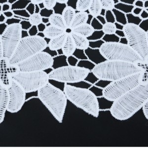 Reines Spitzegewebe gesticktes Polyester-Spitzegewebe, Milchseide, Spitze. Polyester- / Nylonspitze, Baumwollspitze