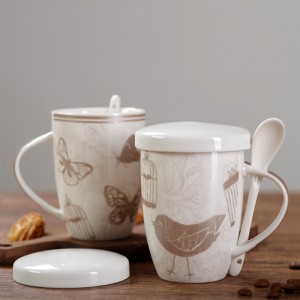 Großhandel benutzerdefinierte Aufkleber Keramik Becher für Werbegeschenk