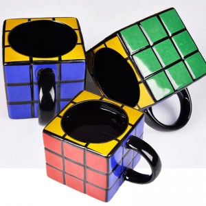 Großhandel Custom Cartoon Charakter Keramik 3D Cartoon Becher