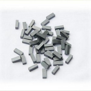 Ferritmagnete in verschiedenen Ausführungen