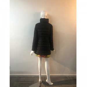 HOCHKRAGENMANTEL DER DAMEN IN SCHWARZ RLWPC0062