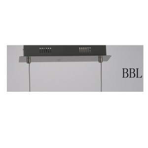 LED Pendelleuchte mit quadratischem Aluminiumstreifen