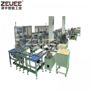 Automatische Montagemaschine des Fenster- und Türzusatzschließkastens