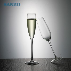 SANZO mundgeblasenes Glas Champagnerglas Maßgeschneiderte handgefertigte Champagnergläser aus Kunststoff