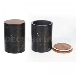 Kanisterset aus schwarzem Marmor