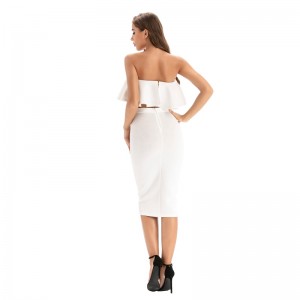 Bezaubernder Lotusblattanzug für Damen