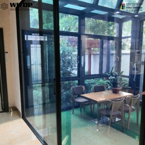 Schiebetür aus Aluminium