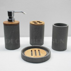 Badezimmerzubehörset aus Sandstein