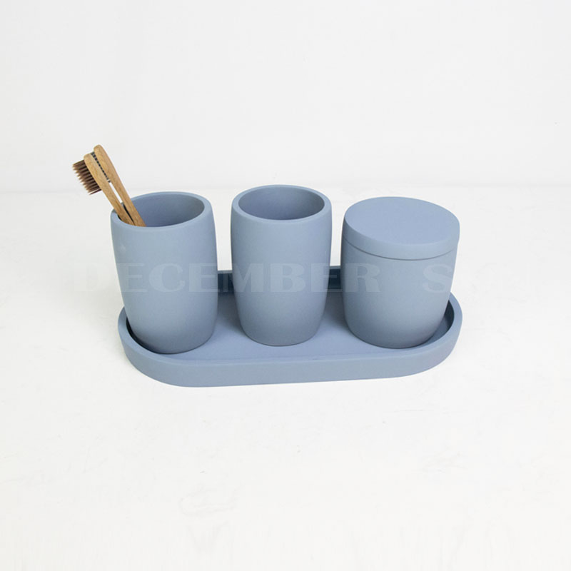 4-teiliges Badezimmer-Set aus Harz