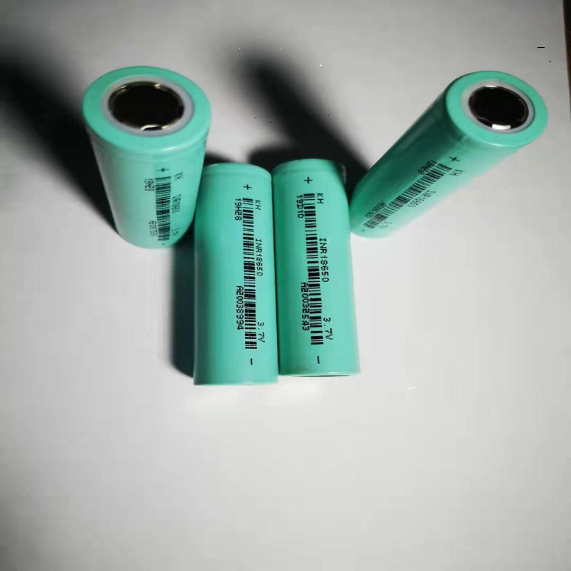 18650 Lithium-Ionen-Akku 2000 mAh 3,7 V