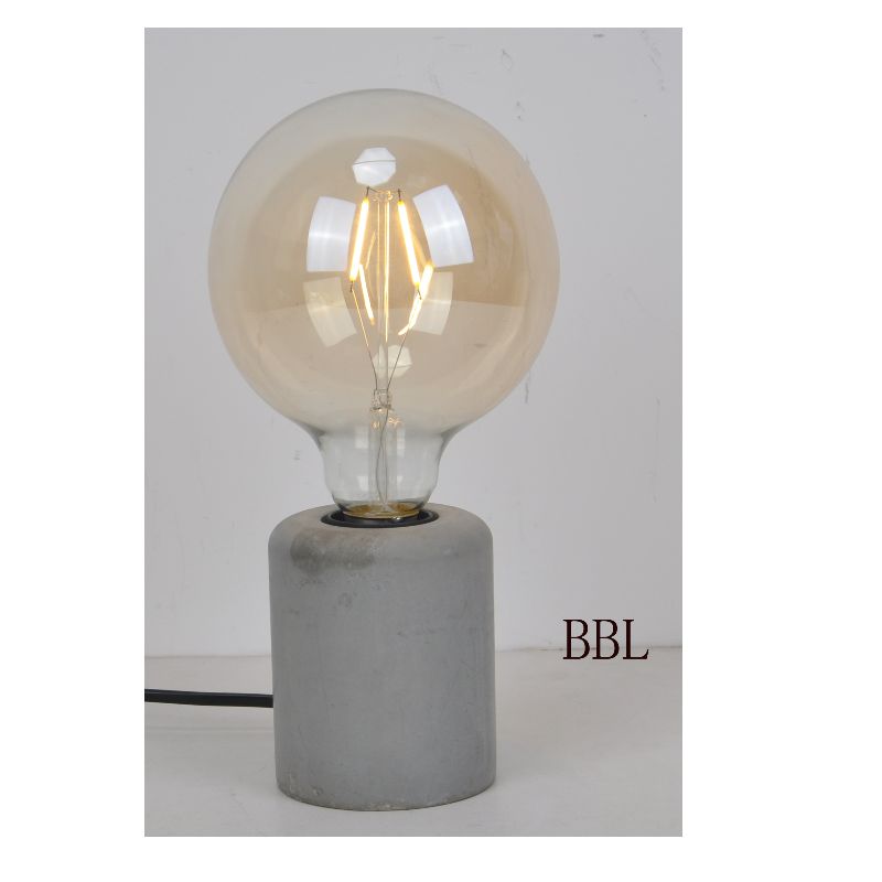 Tischleuchte mit kleinem Säulenbetonsockel