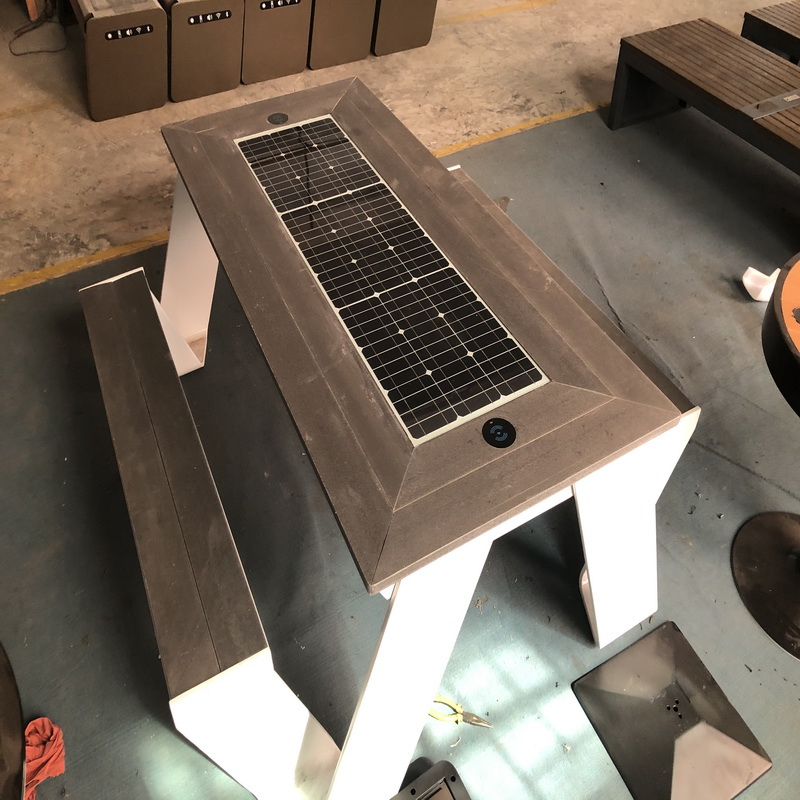Neues Design Modestil Hochwertige Solar Smart Bank