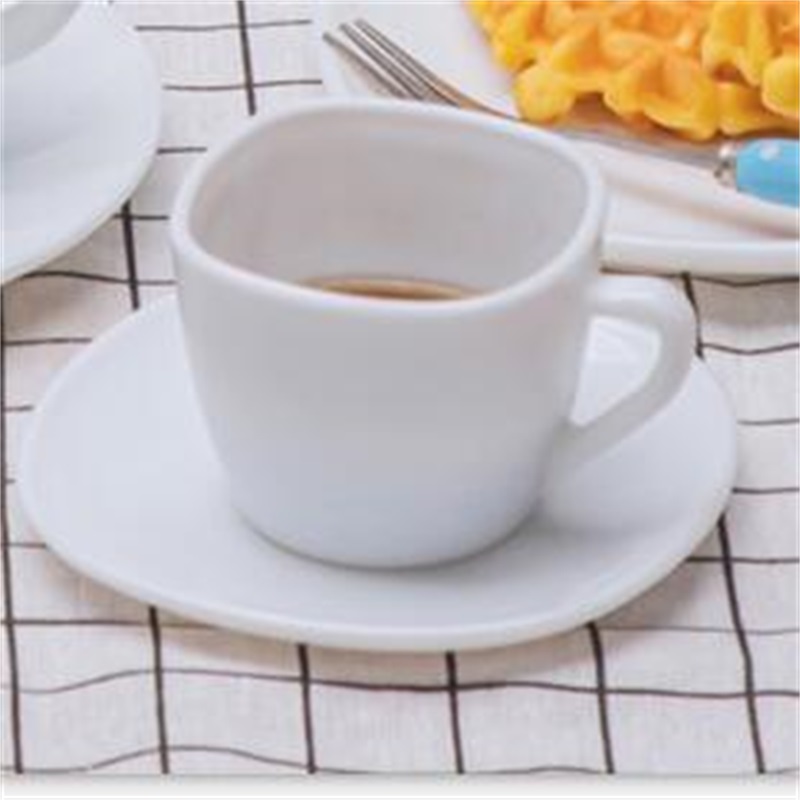 Gläser aus opal Glas Set zum Abendessen - SQUARE COFFEE SET