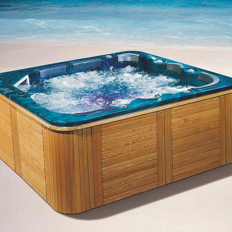 Whirlpool im Freien und Massagepool mit 7 Kissen