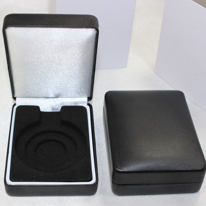 Artikel T-03 Medaillenbox mit Flanell- oder PU-Leder für 35-50 mm Münze, Abzeichen ＆ kleine Medaille usw. mm.70 * 91 * 35 mm, Gewicht ca. 92 g