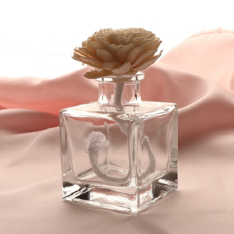 Hochwertige Rattan Sticks Reed Diffusor Glasflasche für die Körperpflege