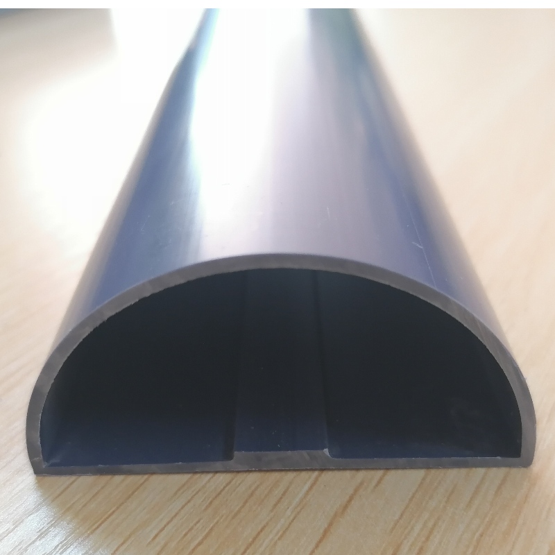 Gekrümmtes PVC-D-förmiges Rohrprofil aus Kunststoff