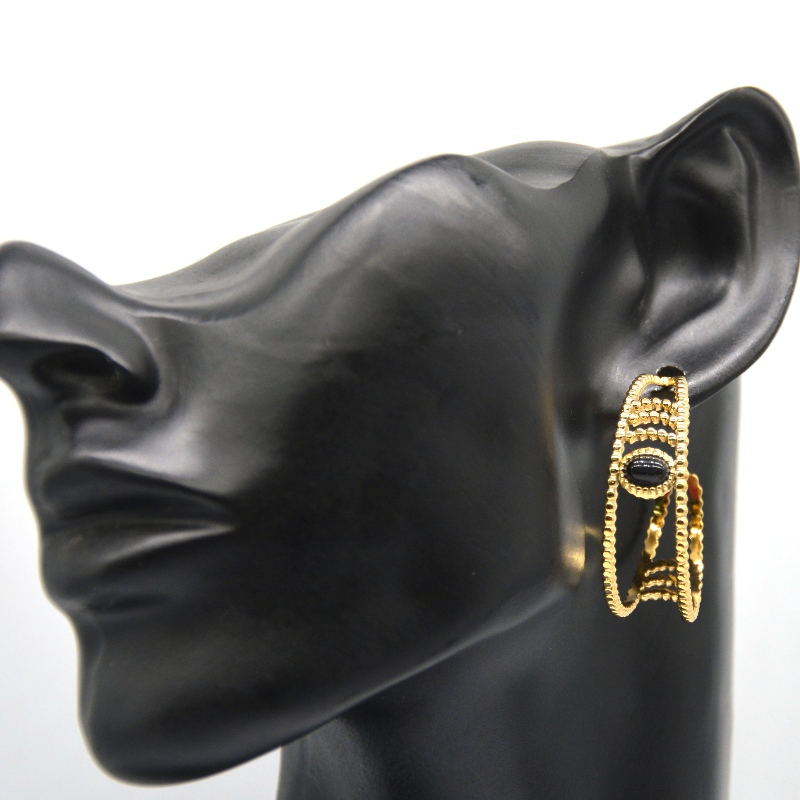 Gold Creolen, C-förmige Creolen, schwarzer Achat, weibliche empfindliche Ohren, hypoallergener Schmuck, China Ruifanbao Schmuckverarbeitungsfabrik