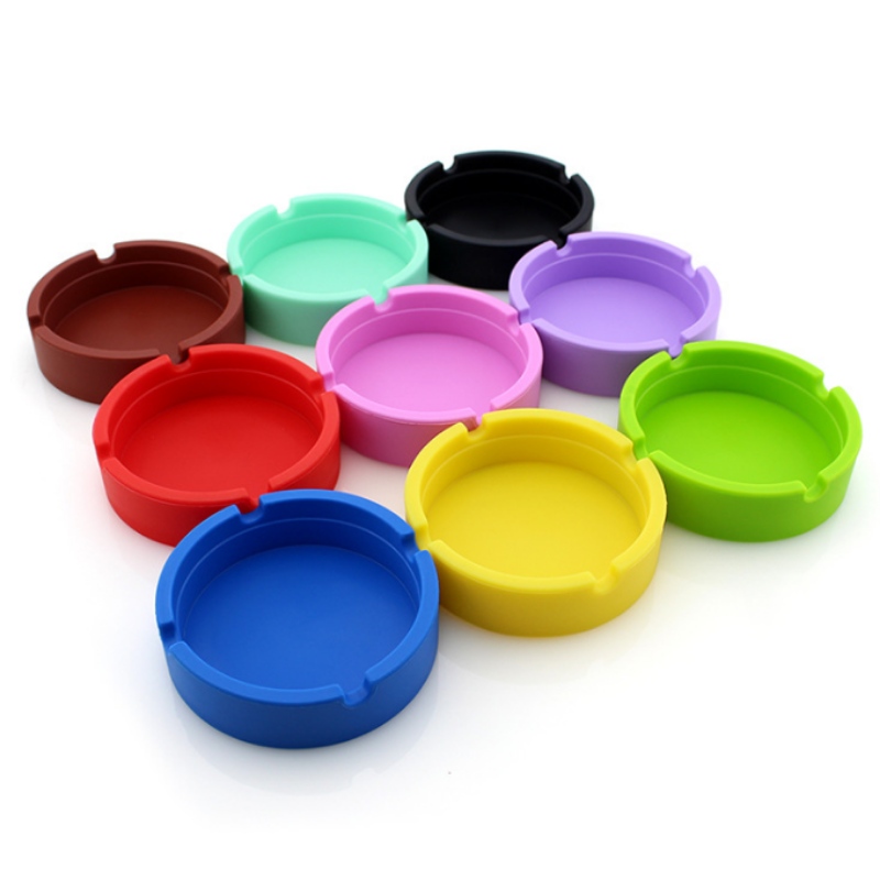 Kleiner runder Aschenbecher