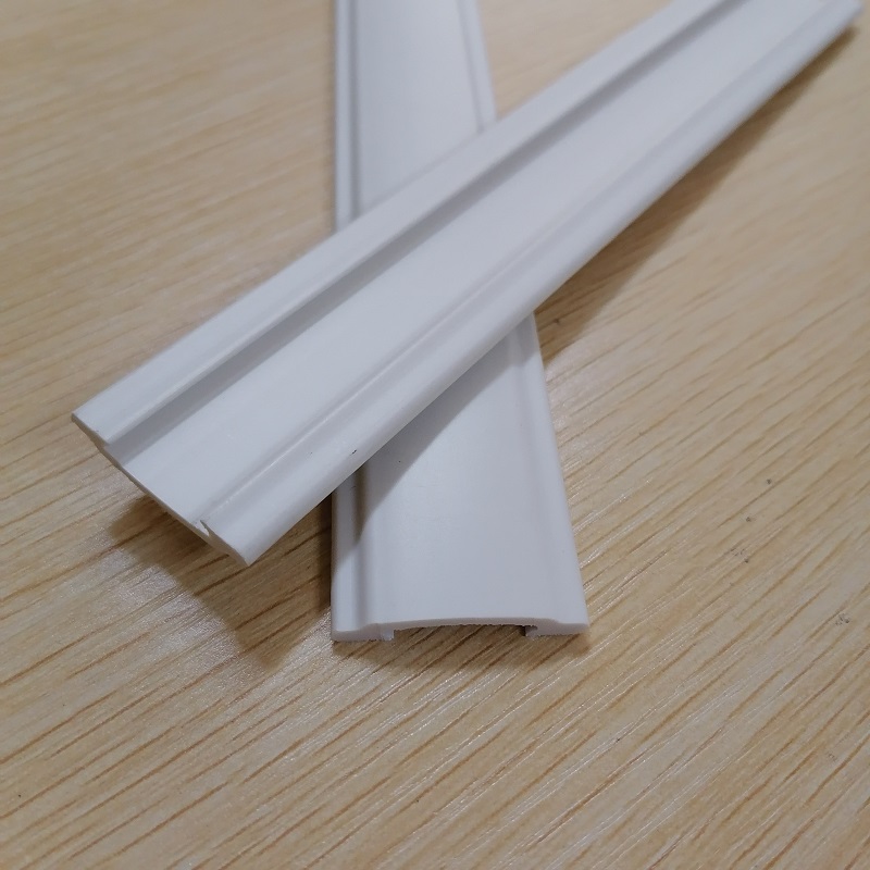 Hochwertige flammhemmende PVC-U-Kanalprofilextrusion für Fenstervorhänge