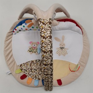 Playmat anwenden -Bär und Kaninchen