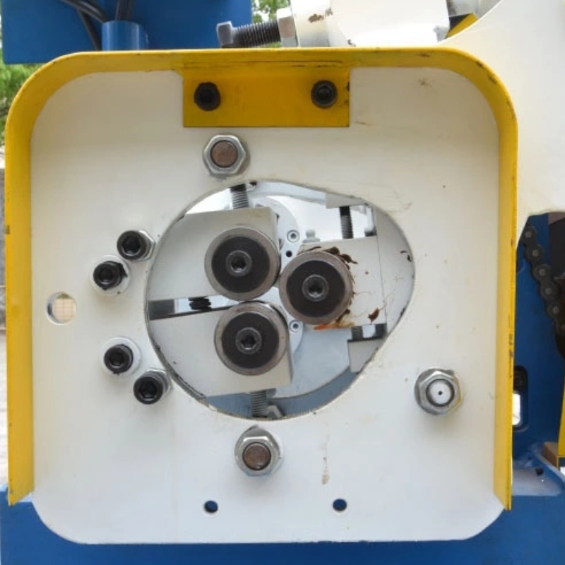 HB-35 automatischer Hohlrohr-Gewinderollmaschine Durchmesser 12-35mm in China