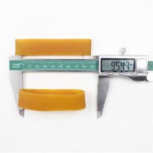 Vergrößern Sie den großen, elastischen, verschleißfesten Gummigurt und den sicheren und umweltfreundlichen Gummiring zum Binden von Krabben