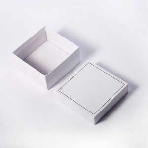 Benutzerdefinierte Eco-freundliche Kartenbrett-Geschenkbox-Papierschmuck-Verpackungsbox mit Logo