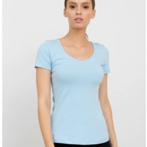 Slim Fit T-Shirt in hellblau