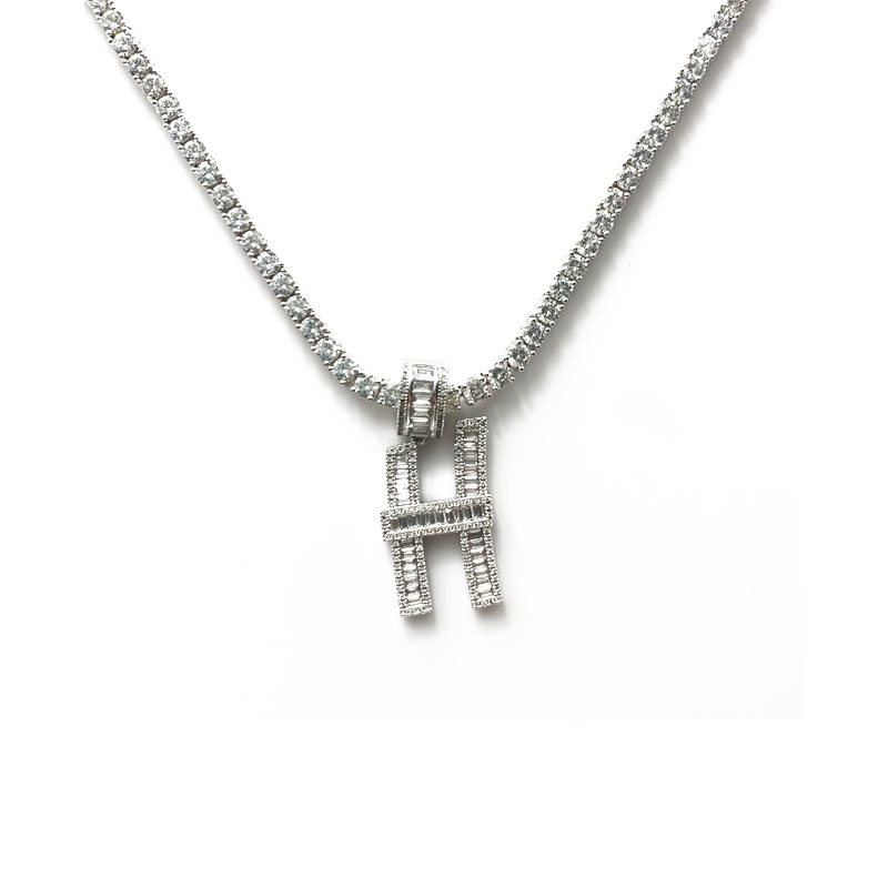 Dame kreativer Metallbrief-Diamant-Anhänger-Halskette