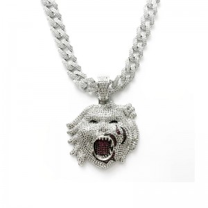 Der Joker voller Zirkon-Anhänger