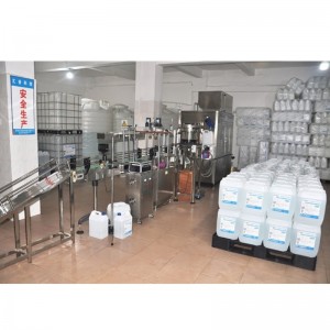 Diesel-Auspuffflüssigkeit.