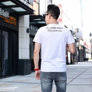 Digitalgestricktes T-Shirt