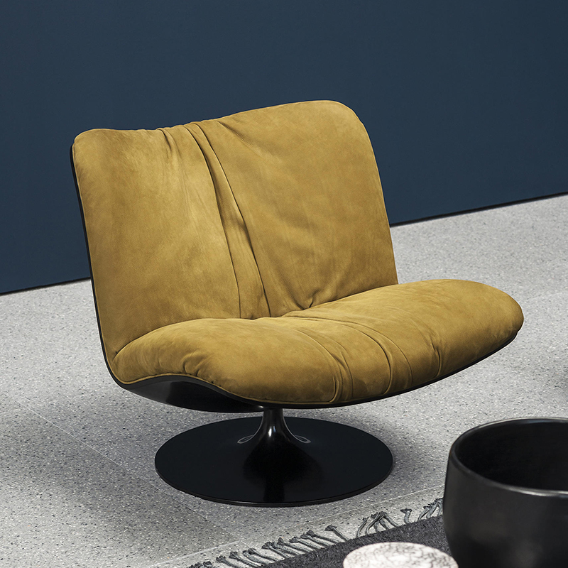 Italienischer minimalistischer Luxusdesigner Fiberglas Modern Echtes Leder Lounge Swivel Accent Stuhl Für Wohnzimmer