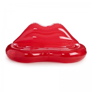 Klare rote Lippenblasbare Sofa -Bett -Couch