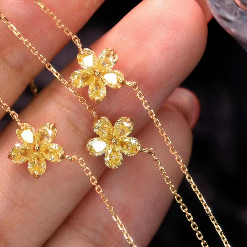 18K/14K/10K Gold gelb Diamant Blütenblattkette für Mädchen