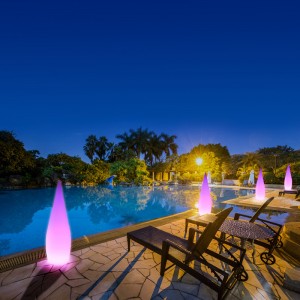 Garten Terrasse Deck Schwimmbad Dekoration Moderne LED Stehbodenbeleuchtung Ferner RGB Farbwechseln Sie LED Light Lampe Lampe Outdoor Lichter Batterieantrieb wasserdicht wieder auflädelbar