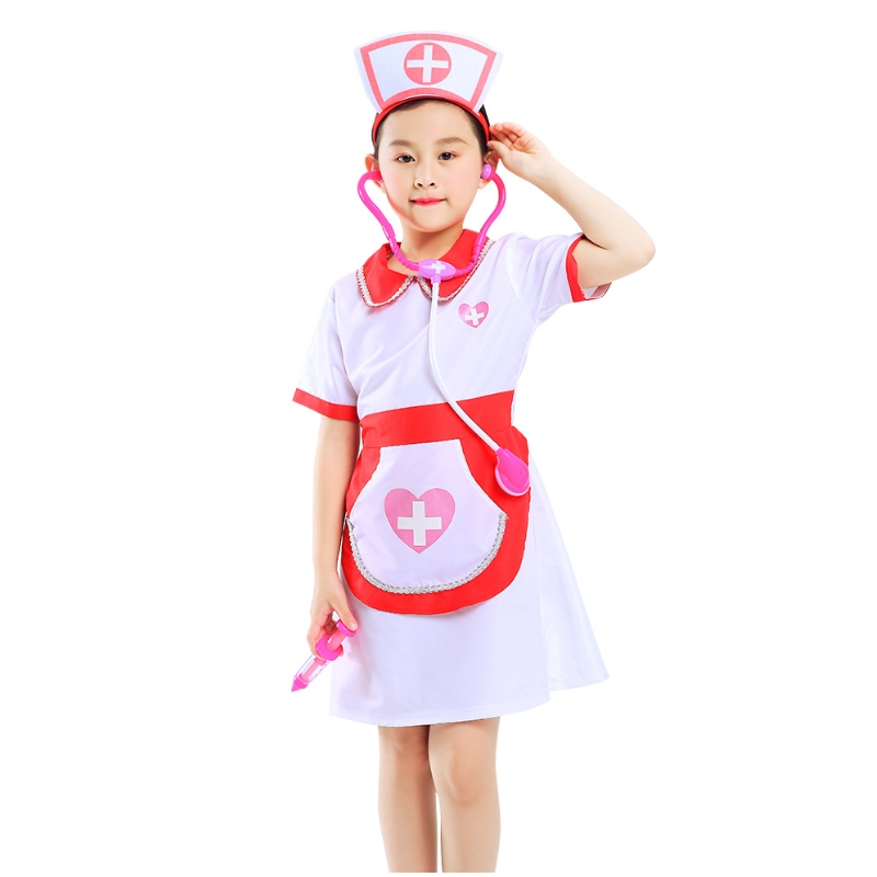 Girls Krankenschwester tun so, als würde man komplettes Dress -up -Kleid und Spielzeugset spielen