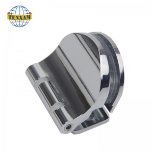 Halb runde Scharnier gegen die Wand